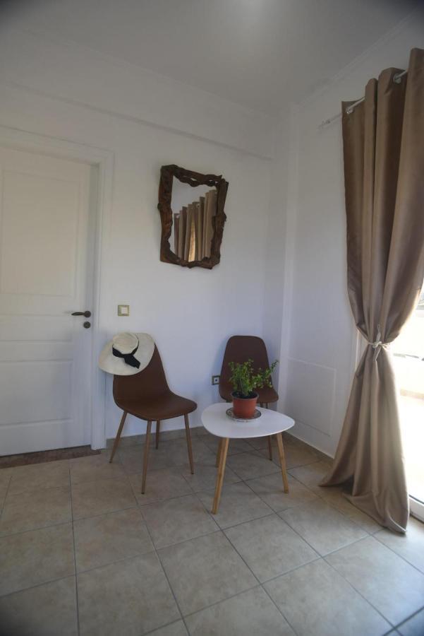 Anna's Hideaway Apartment